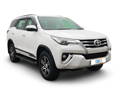 Toyota Fortuner-img